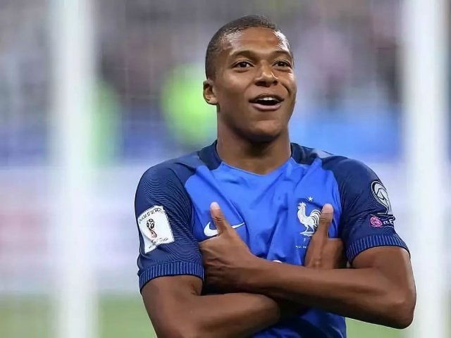 ý壺TFBOYSܳɼǹ