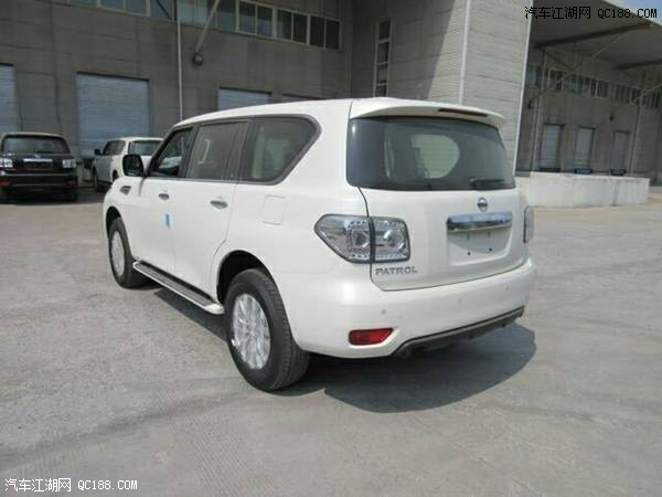 进口车2018款日产尼桑途乐4.0到店实拍