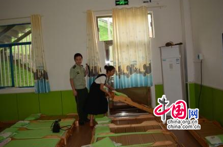 东乡消防开学季深入辖区幼儿园开展夏季消防和平检查